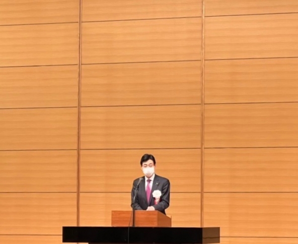 清和研究会　西村康稔を励ます会に出席